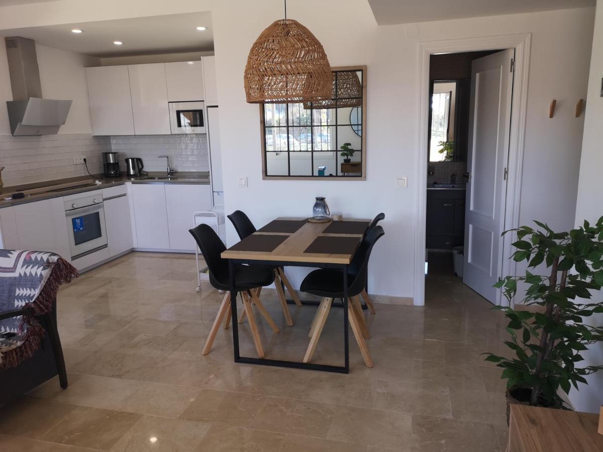 Costa Del Sol, Marina Del Mar Apartment El Faro Luaran gambar